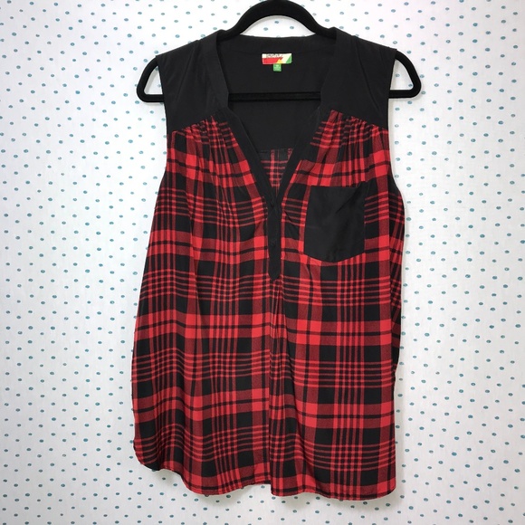 Modcloth Tops - Fervour Modcloth Red & Black Plaid Blouse